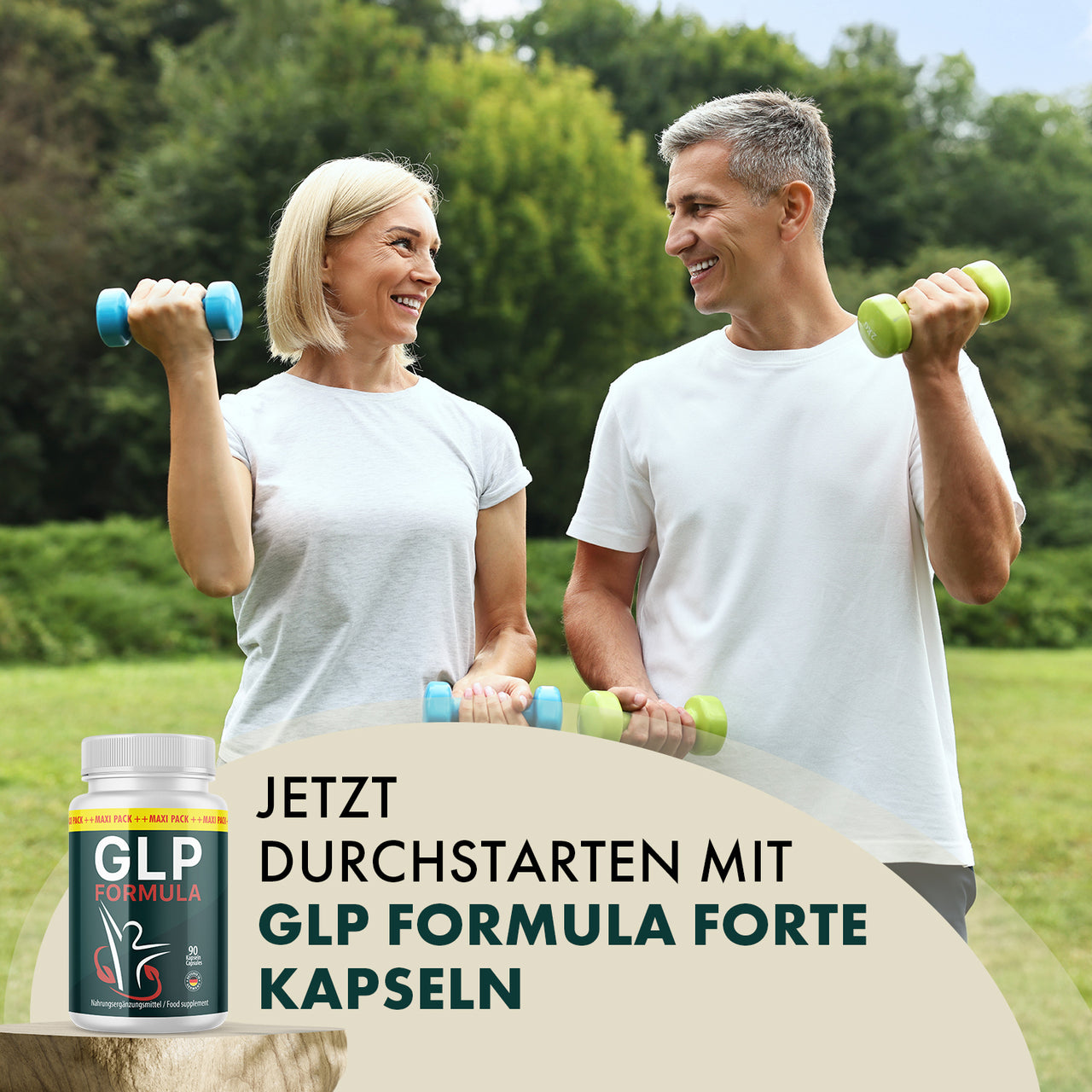 Paar trainiert draußen mit Hanteln, daneben GLP Formula Forte Kapseln und Produktbotschaft