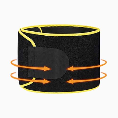 Elastischer schwarzer Hüftgurt mit gelber Kante und orangen Richtungspfeilen auf weißem Hintergrund